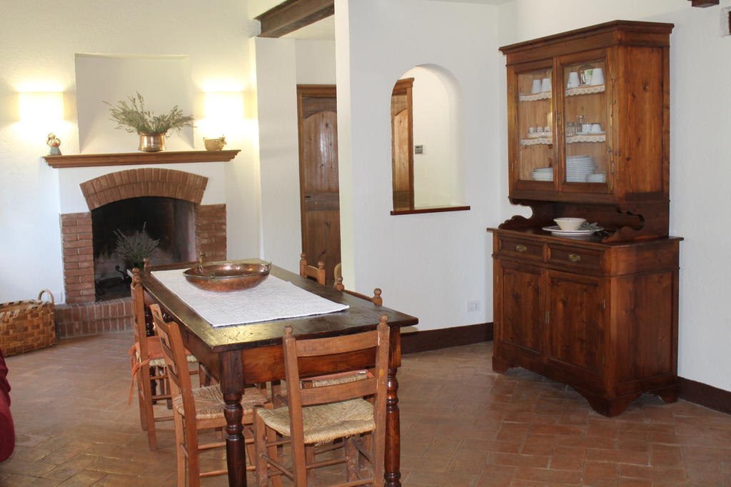 Agriturismo Poggio Della Rosa Amelia Habitación foto
